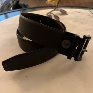 Penguin Leather Reversible Belt. Size 30 New With Tag.